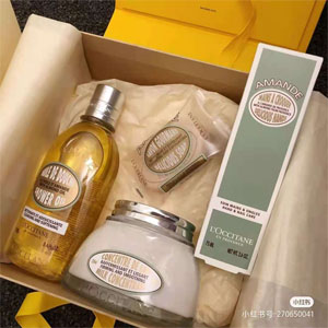 L'OCCITANE欧舒丹杏仁套装(身体乳200ml+沐浴油75ml+护手霜30ml+香皂50g) L'OCCITANE欧舒丹杏仁套装(身体乳200ml+沐浴油75ml+护手霜30ml+香皂50g)