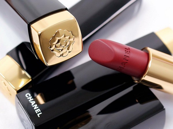 新品|chanel香奈儿推出新款狮子限定丝绒唇膏