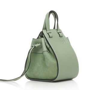 Loewe Hammock Mini Drawstring 牛油果色吊床包 Loewe Hammock Mini Drawstring 牛油果色吊床包