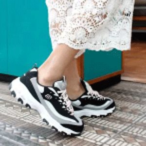 skecher美国官网精选正价男女款运动鞋满额最高享7折促销 skecher美国官网精选正价男女款运动鞋满额最高享7折促销