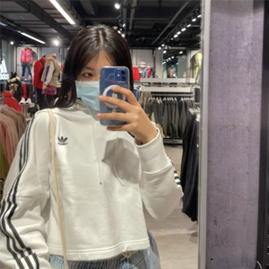adidas阿迪达斯originals 三叶草连帽卫衣 白色 adidas阿迪达斯originals 三叶草连帽卫衣 白色