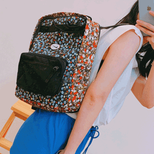 Nike Tanjun方块碎花双肩包 Nike Tanjun方块碎花双肩包