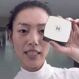 刘雯同款!Chanel 香奈儿 果冻气垫粉饼 SPF25 / PA++ N20 刘雯同款!Chanel 香奈儿 果冻气垫粉饼 SPF25 / PA++ N20