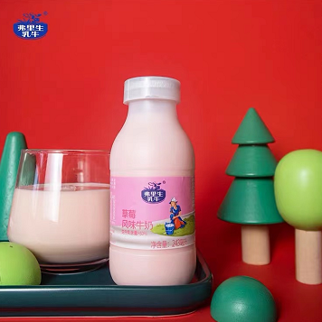 14.9元包邮！弗里生乳牛草莓风味牛奶饮料儿童牛奶243ml*6瓶