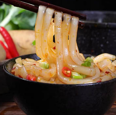 9.9元包邮！四川砂锅土豆粉180g*7袋