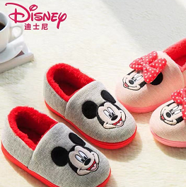 9.9元包邮！迪士尼儿童包跟棉拖鞋