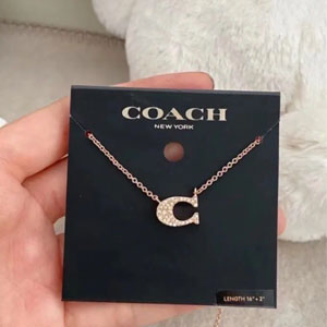 降价!Coach蔻驰Pave Signature大C项链 降价!Coach蔻驰Pave Signature大C项链
