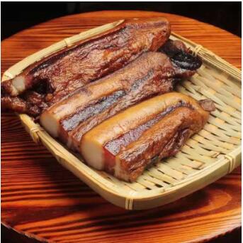 19.9元包邮！小农手农家烟熏腊肉 500g