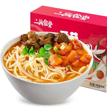 29.9元包邮！黄老五 双椒牛肉190g+番茄牛肉面440g（随机赠一盒共三盒）