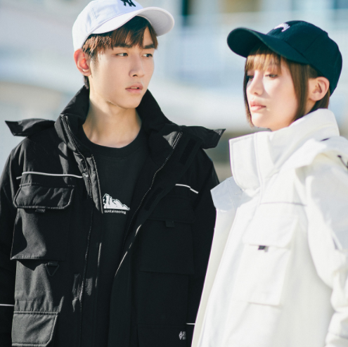 1259元包邮！太平鸟 白鹅绒男士工装羽绒服 2色