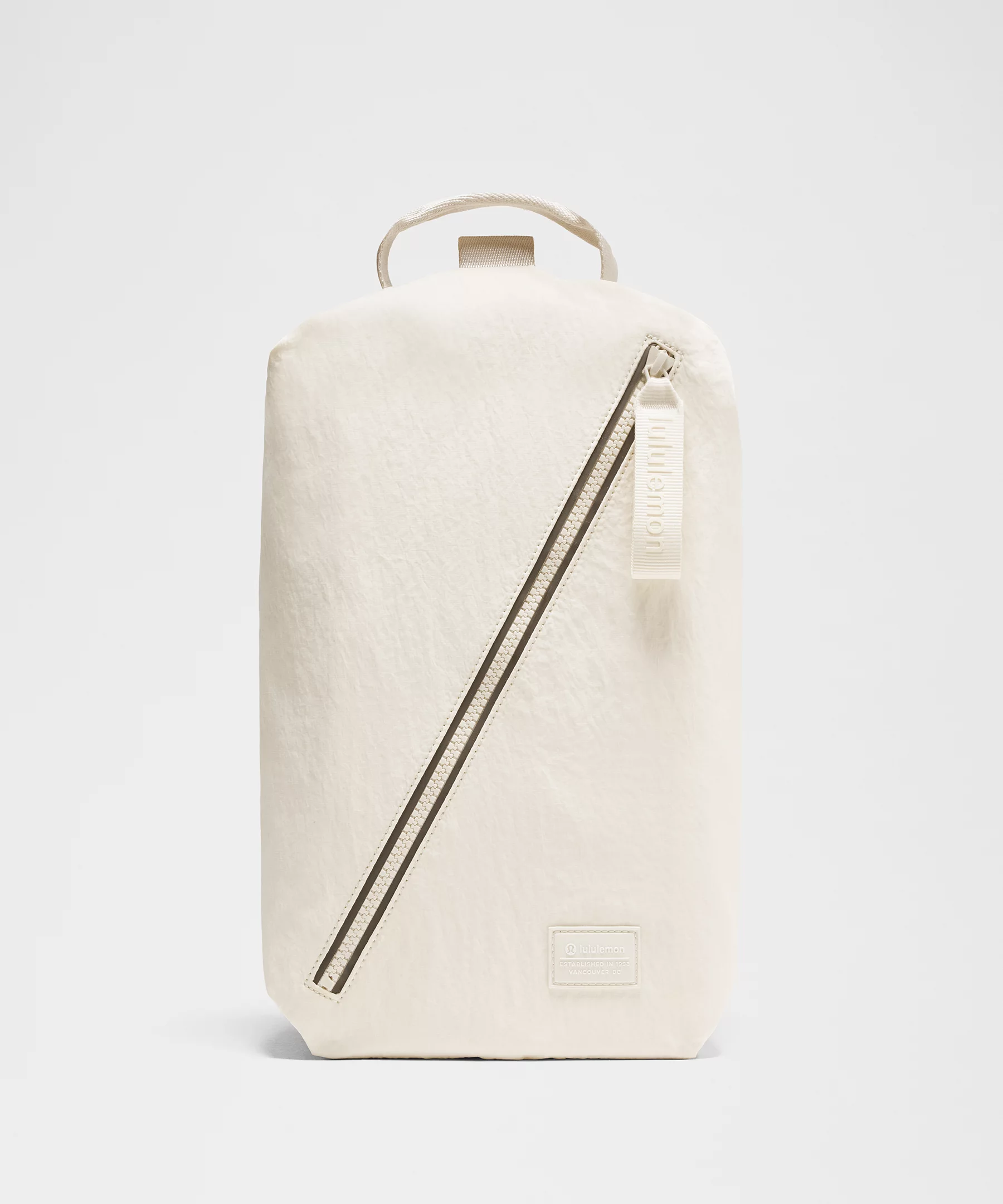 Lululemon Fast Track 小挎包2.0 9L