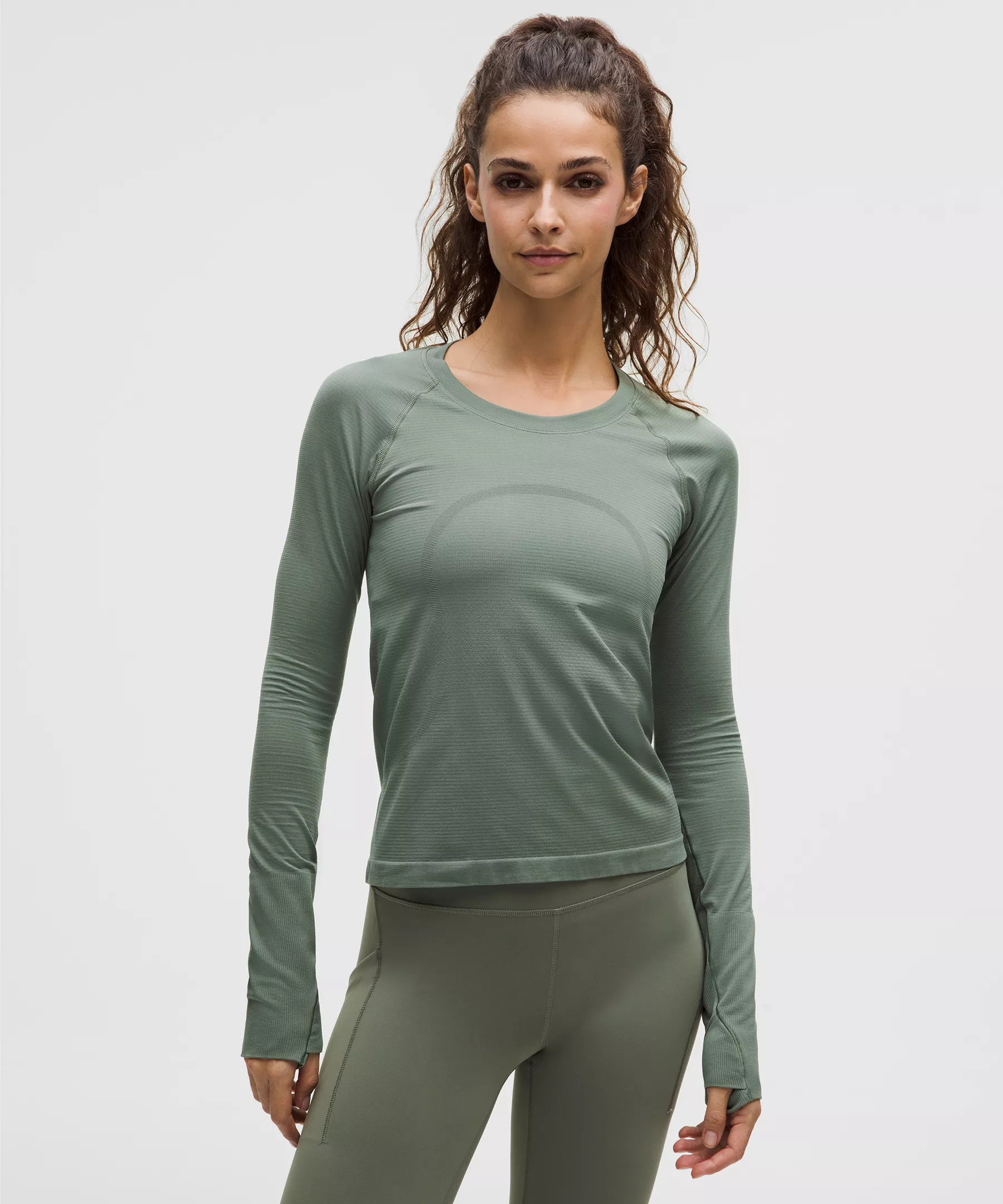 Lululemon Swiftly Tech 长袖T恤