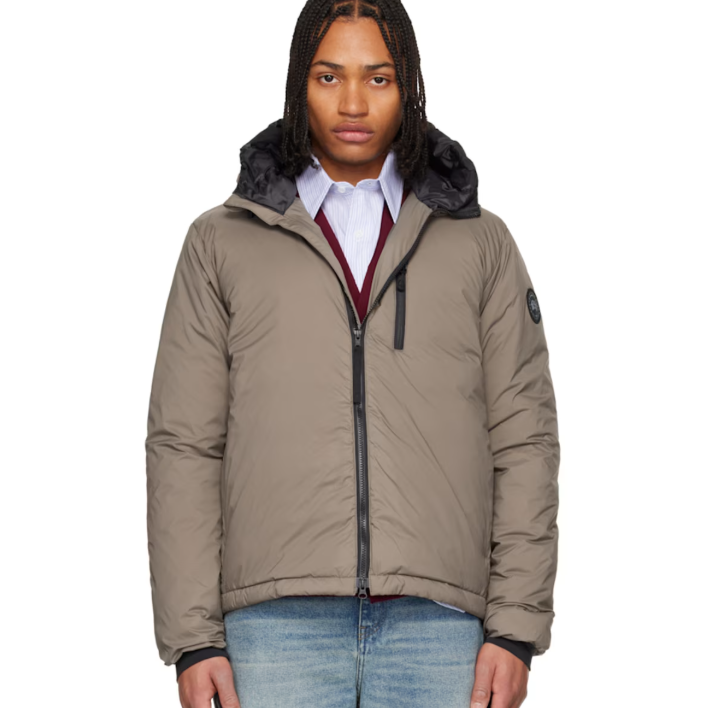 低至变相6折 | Canada Goose 定价优势