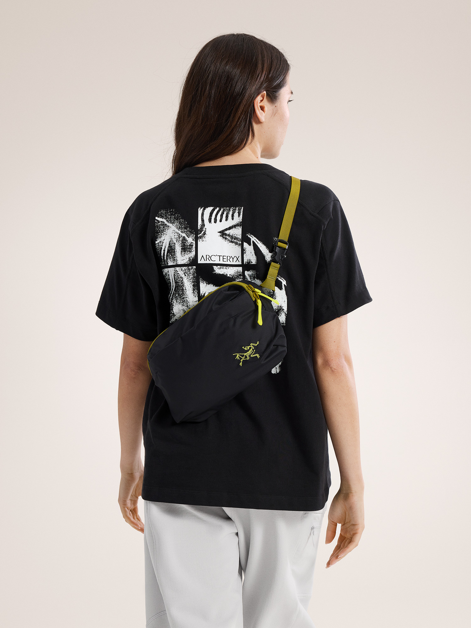 Arcteryx Heliad始祖鸟斜挎包