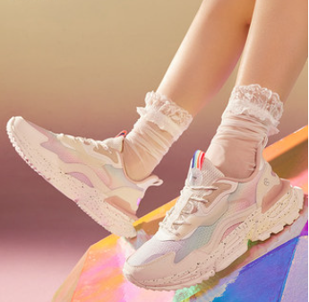 186.1元包邮！特步 热巴同款山海系列运动鞋