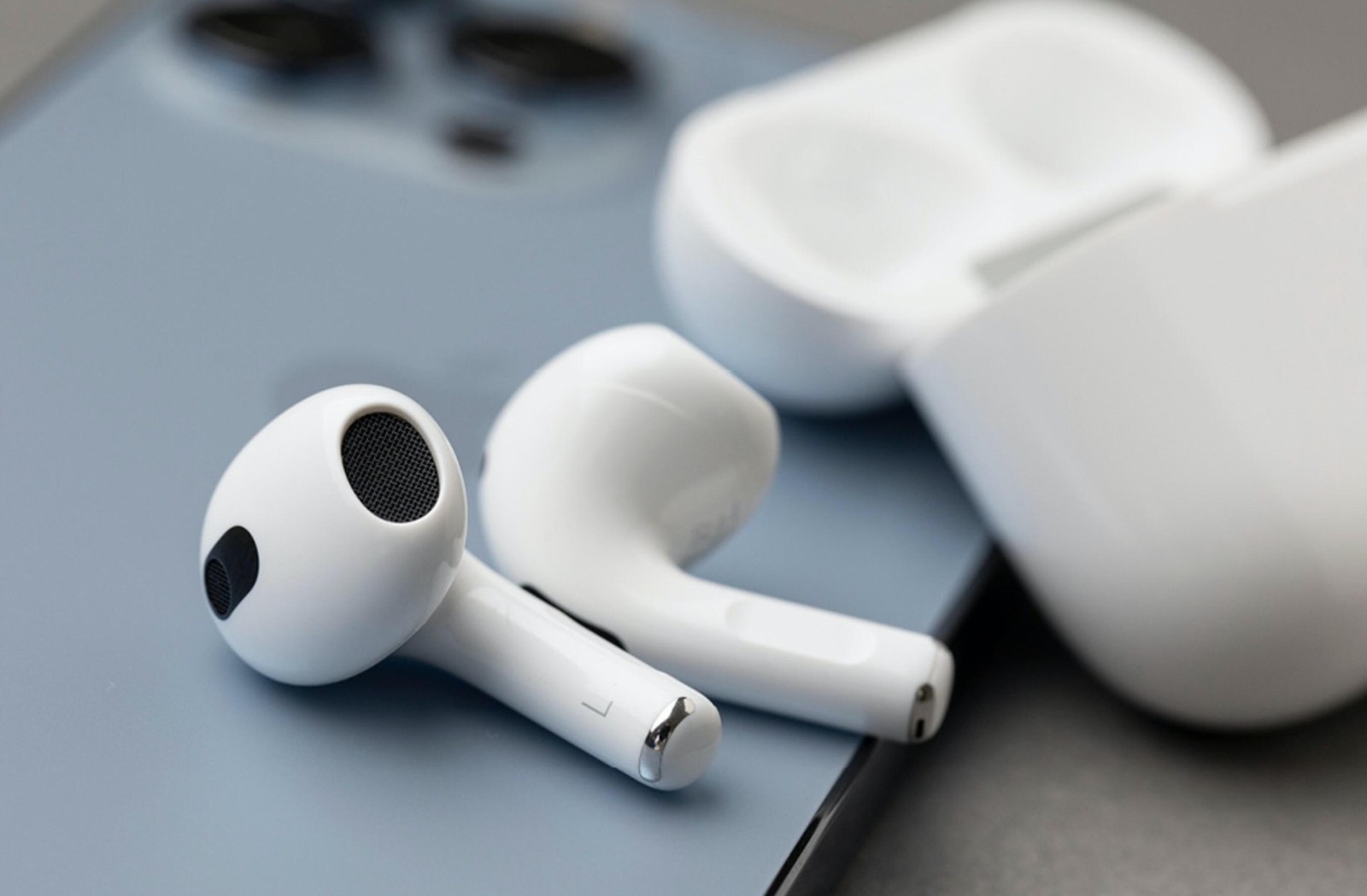 Apple AirPods 4 最快秋季亮相「一次推２版本」？