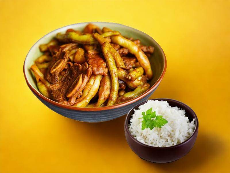 肉焖豆角小份套餐兑换券，券后价18.70元