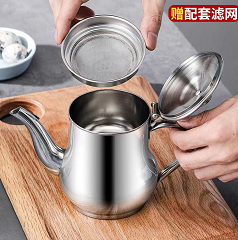 6.8元包邮！带滤网不锈钢油壶加厚