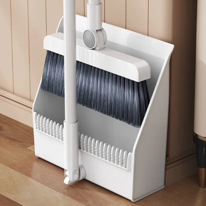 宅丽仕扫把簸箕两件套仅需12.9元，无缝贴合轻松铲走缝隙灰尘