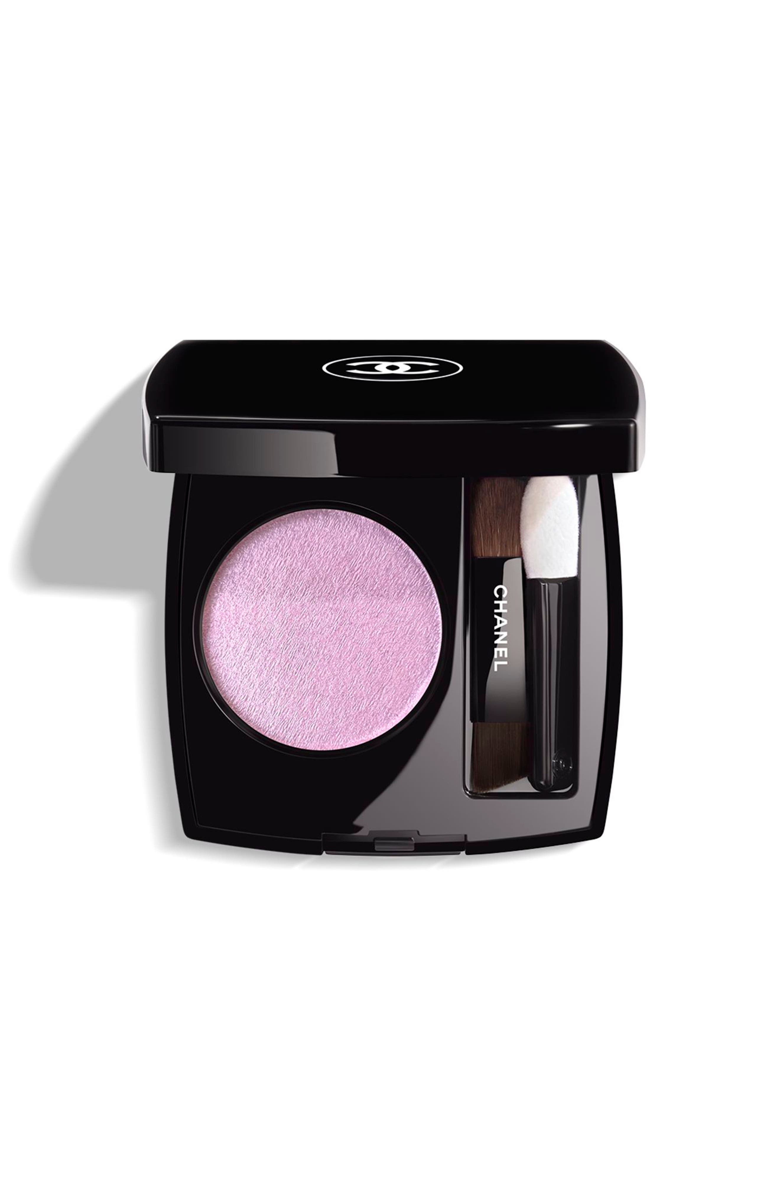 CHANEL OMBRE ESSENTIELLE Multi-Use Longwearing Eyeshadow