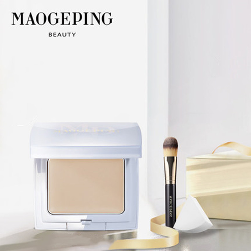 毛戈平光影塑颜高光粉膏一体修容盘