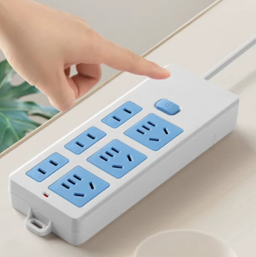 12.9元包邮！钊牛家用大功率排插