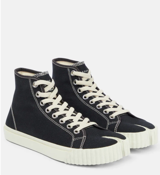 MAISON MARGIELA Tabi high-top canvas运动鞋€490.00 Mytheresa超值好