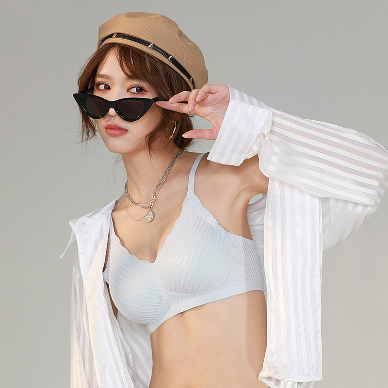 【无痕0束缚！】泡泡条纹无痕薄款文胸