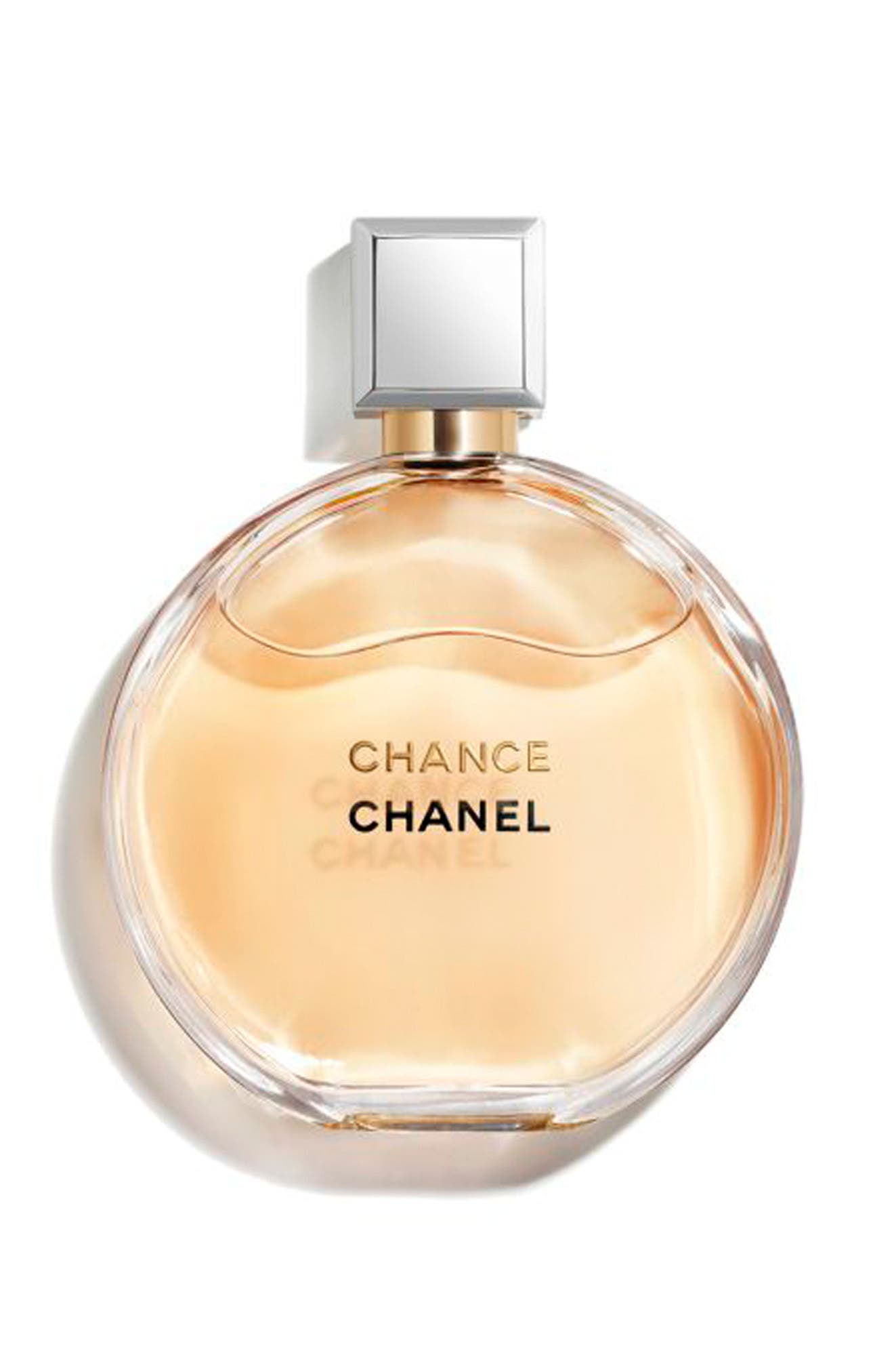 Stories-Luxury-Chanel-Spray-Traditions