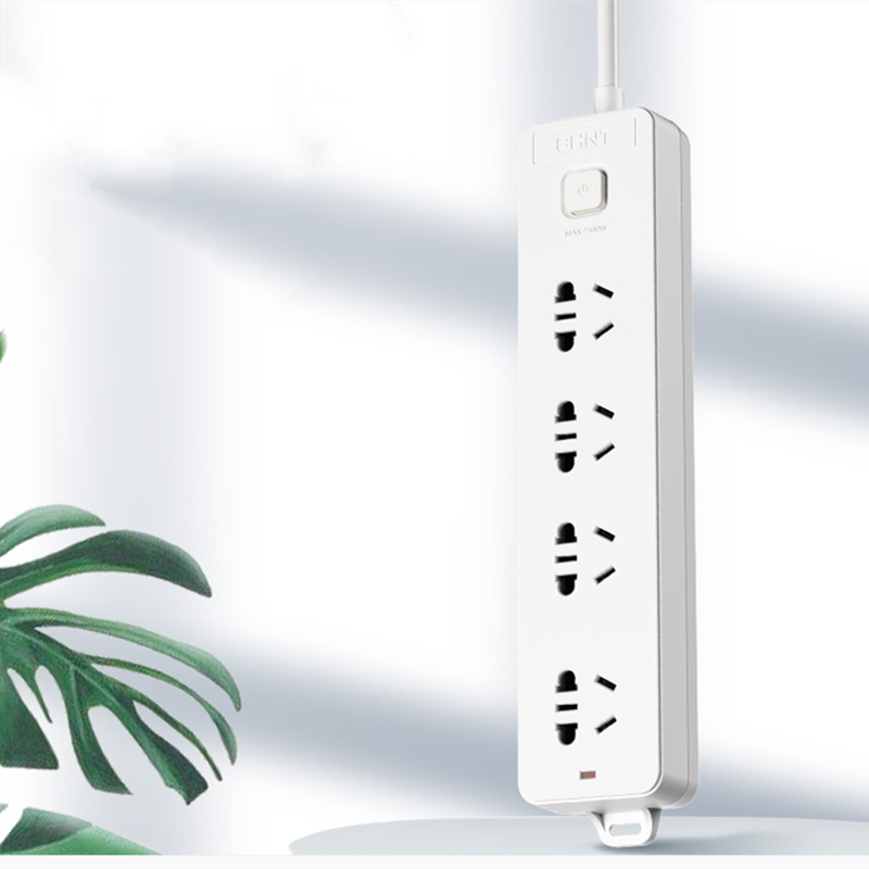 【富贵推荐】正泰插座多孔多功能拖线板