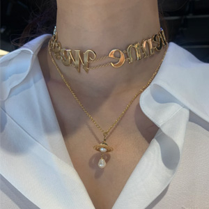 Vivienne Westwood西太后字母Choker