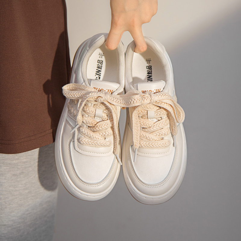 【鮀品大牌！】原创厚底小白鞋