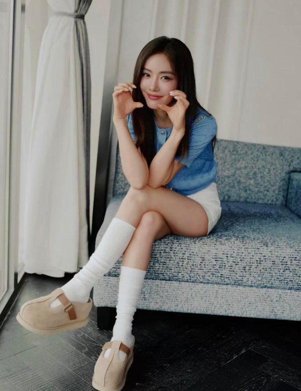 UGG® UGG Goldenstar 女士玛丽珍鞋 蔡文静同款