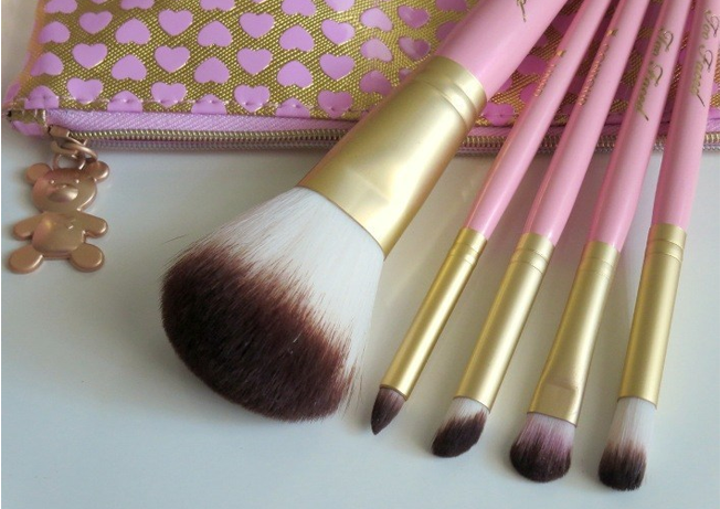 too faced teddy bear hair brush set