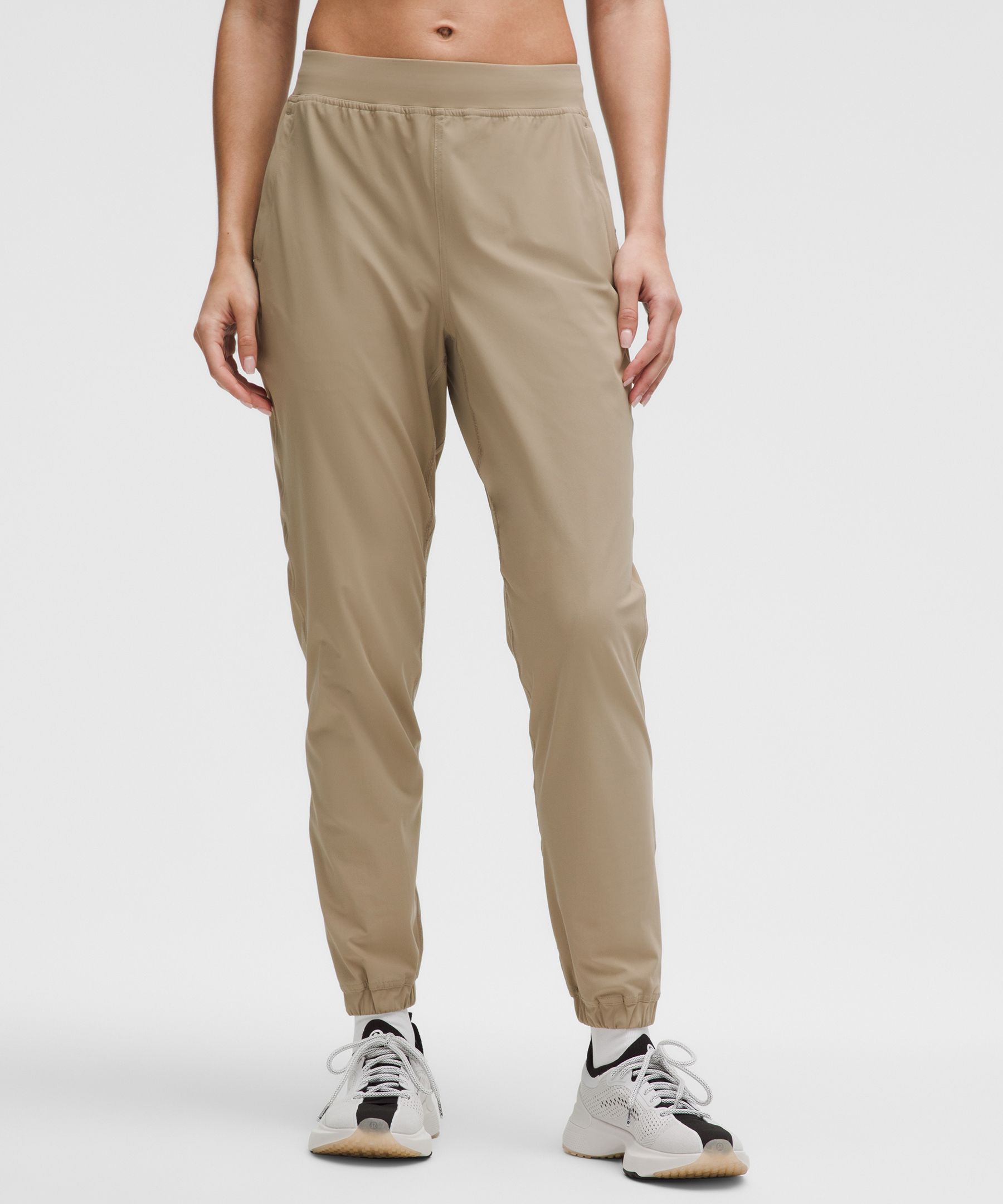 Lululemon Adapted State小脚裤