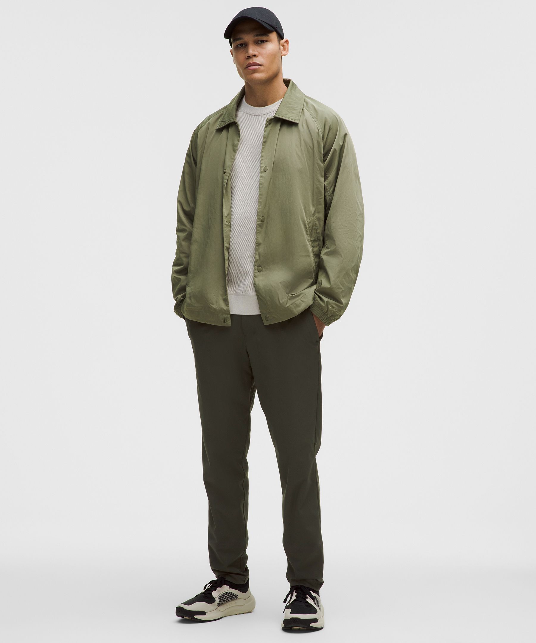Lululemon ABC Slim-Fit 男裤