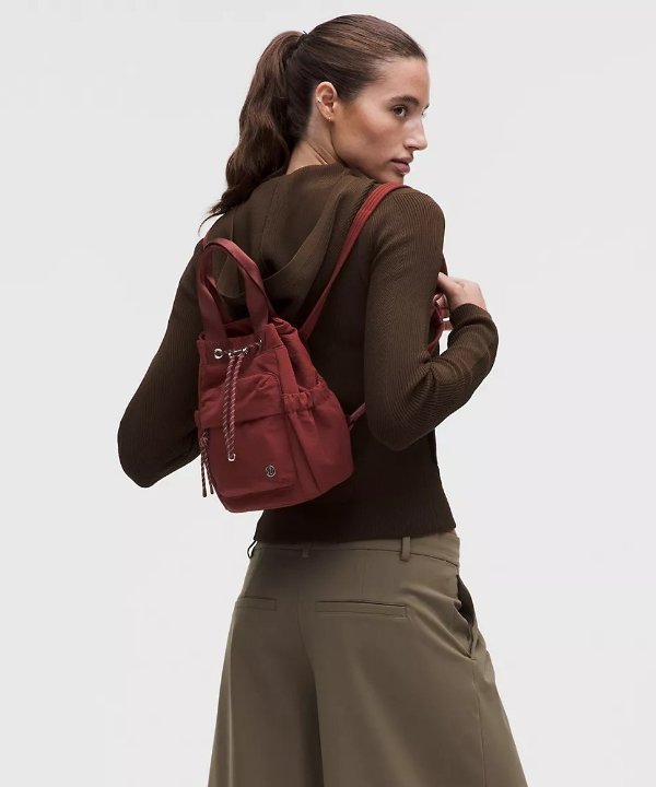lululemon 迷你束口水桶包 5L