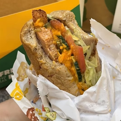 汉堡王19.9元4件套+麦当劳29元双人餐，西快早餐超值合集