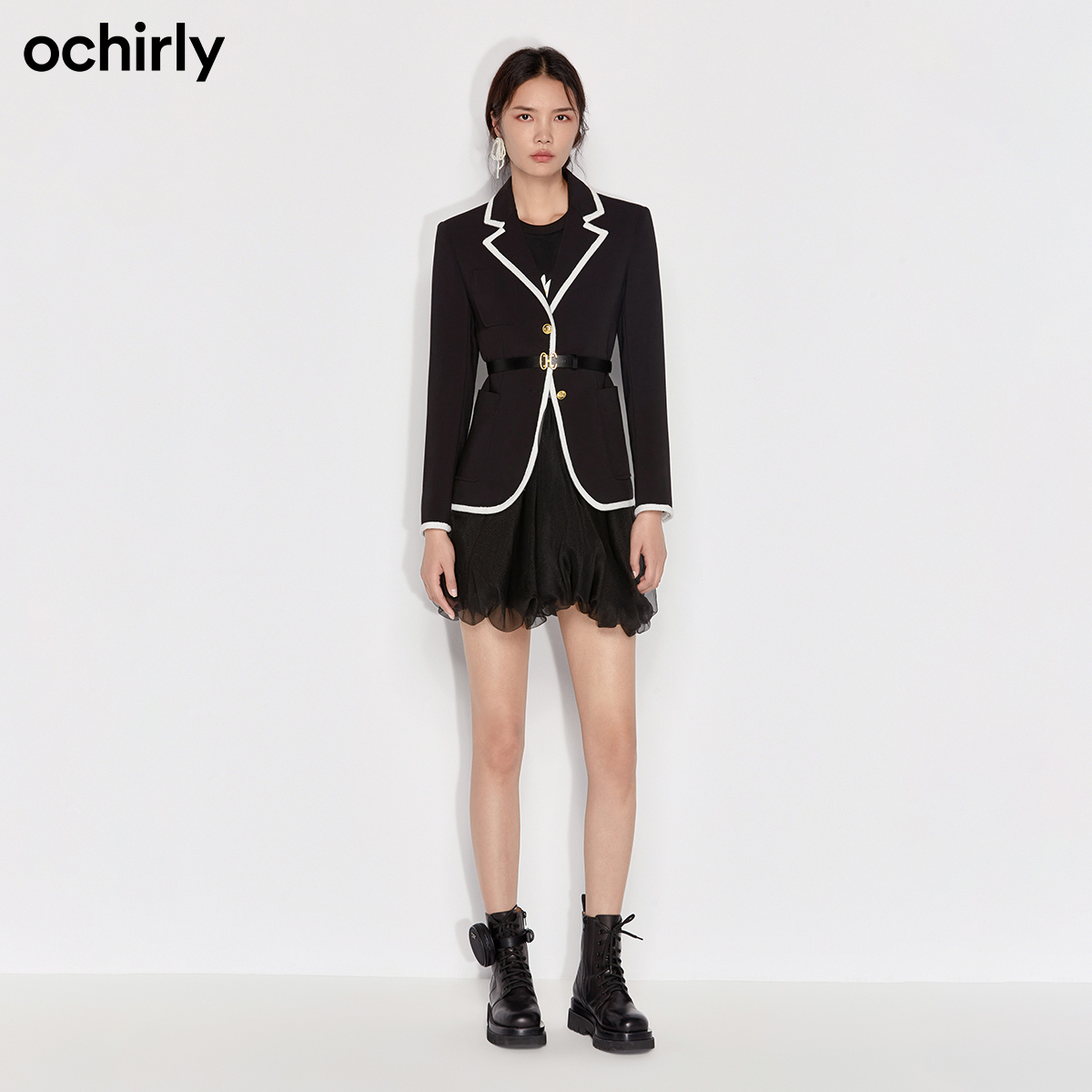 2件9折欧时力2022新款春装撞色镶边休闲西装