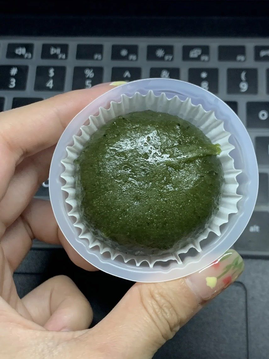 随手买的青团，怪好吃的