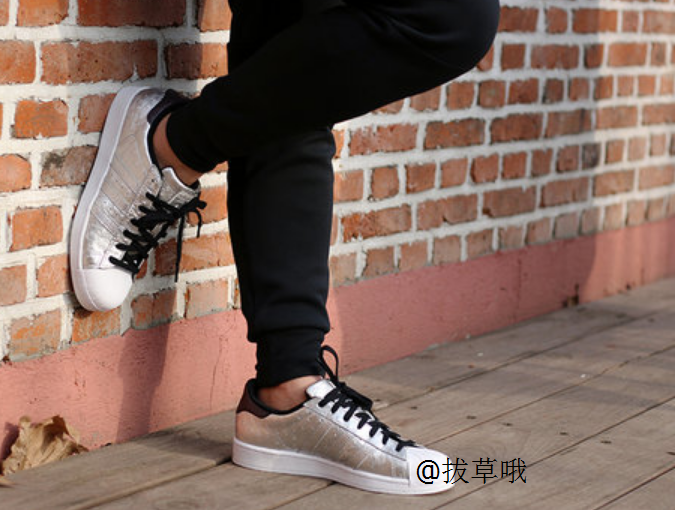 10AdidasSuperstar ,3$29.99 -