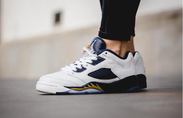 airjordan5retrolow海军蓝白女生款