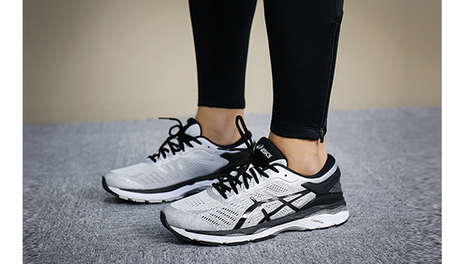 ASICS 亚瑟士GEL-KAYANO 24 男款跑鞋三色可选,低至6863日元（约￥396