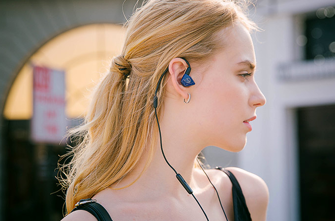audiotechnica铁三角athls50is双动圈带线控入耳式耳机