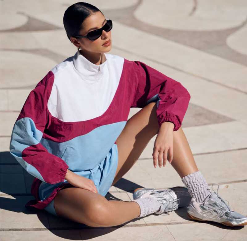 lululemon入驻REVOLVE，爆款运动服饰开售