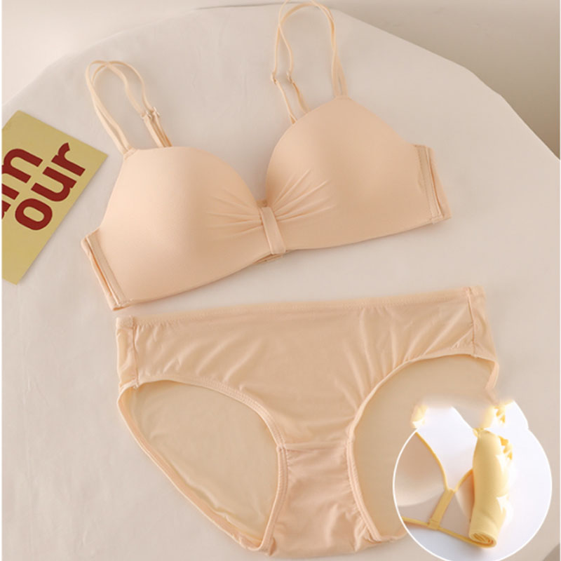 六只兔子无痕贴身内衣裤2套