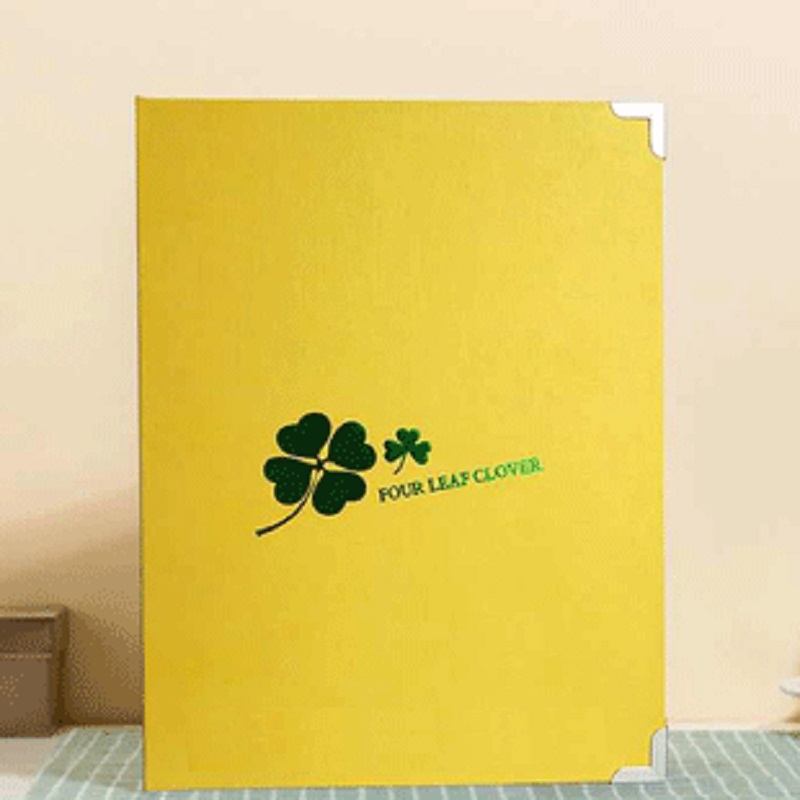 稳定签到！四叶草相册可放200张6寸照片