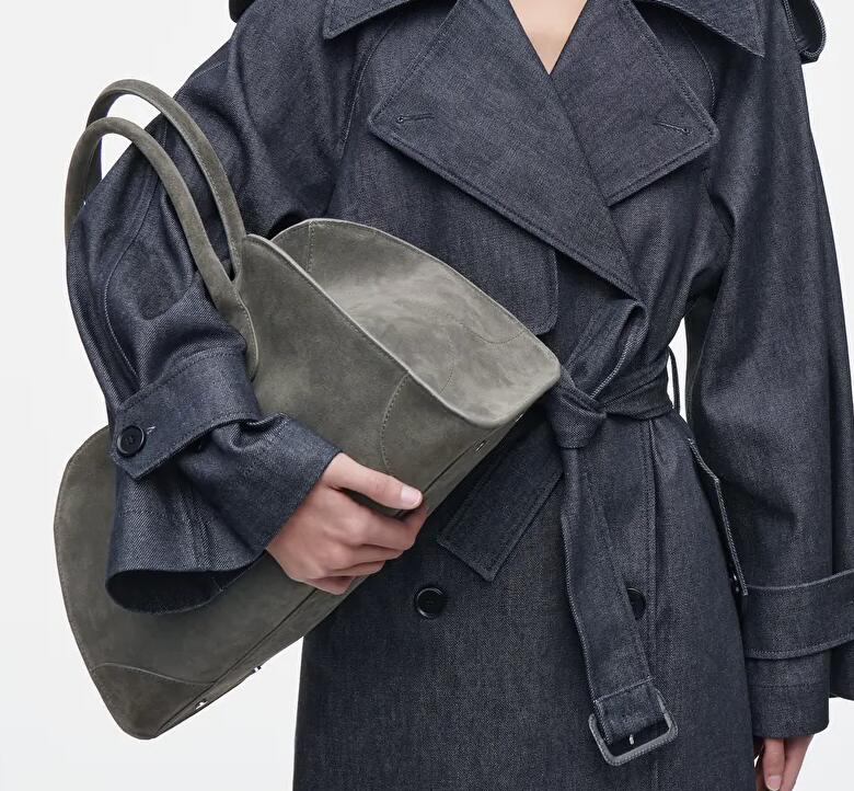 COS官网保龄球包袋最新9折优惠