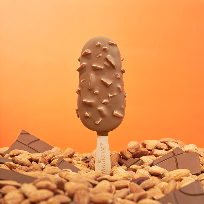 梦龙新品组合装16支巴旦木卡布基诺冰淇淋