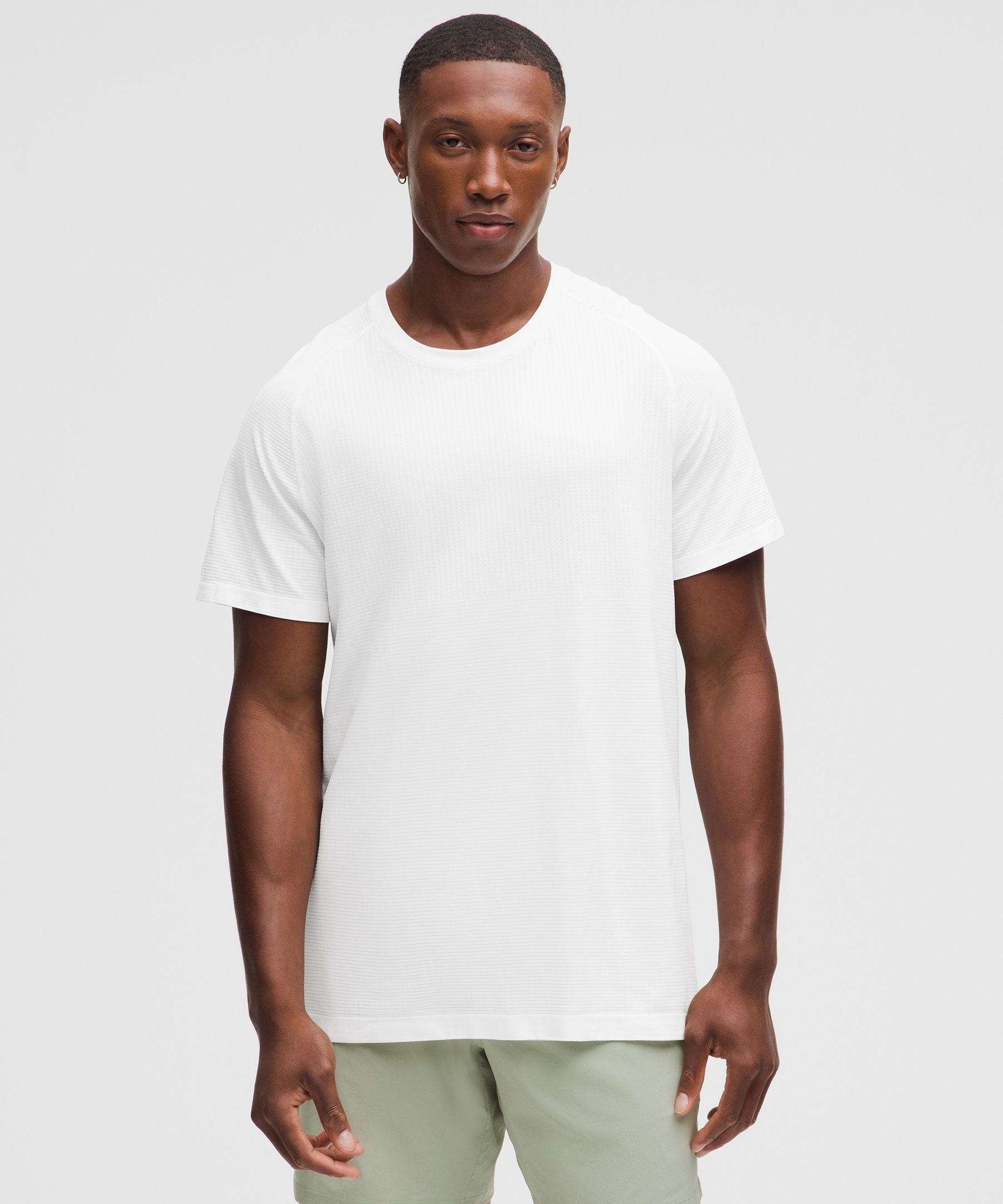 Lululemon Metal Vent Tech 男士T恤